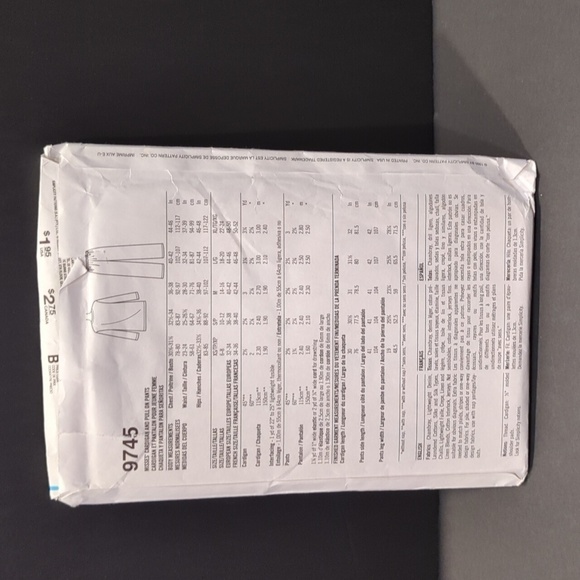 Simplicity 9745 Size A (XS-XL) Uncut Sewing Pattern - Picture 2 of 5